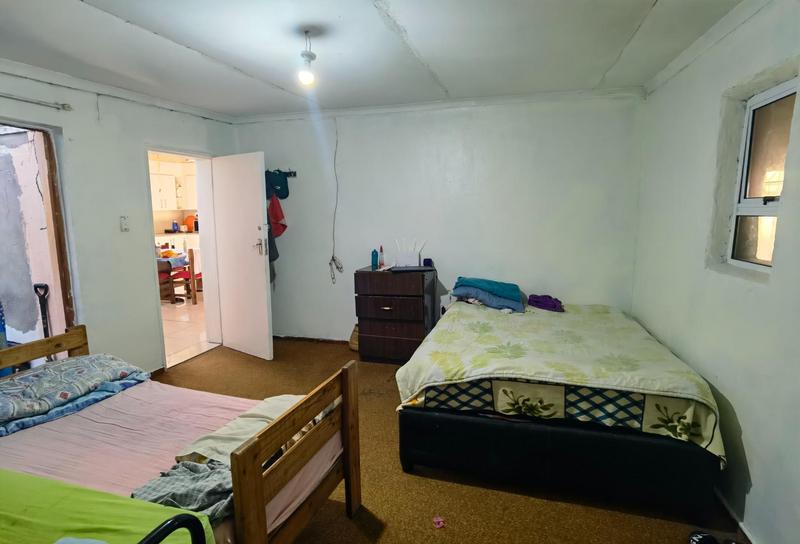 5 Bedroom Property for Sale in Churchill Estate Western Cape